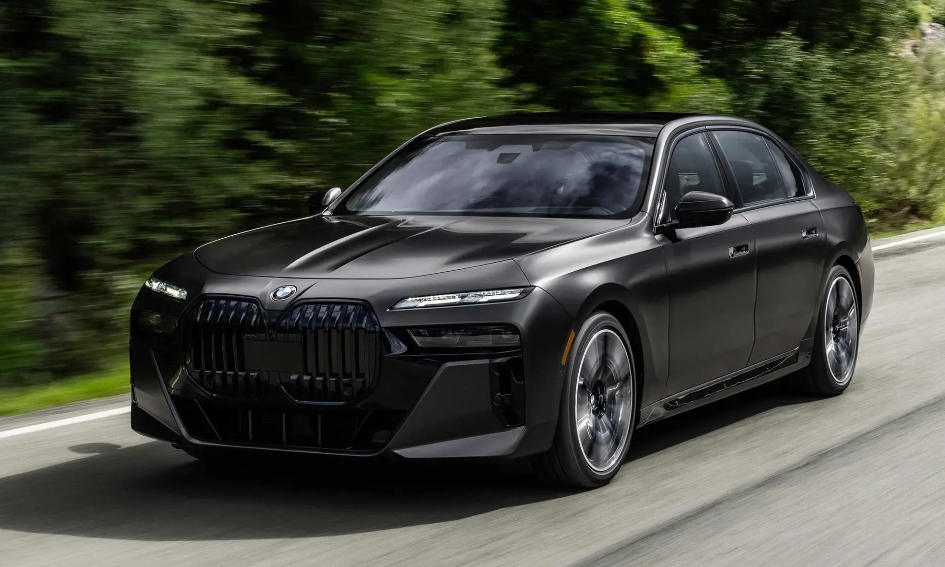 THE i7 xdrive50 elettrica